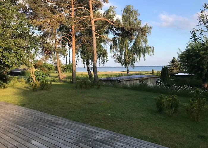 Amazing With View At The Water * Vig